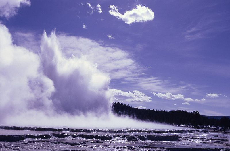 File:GreatFountainGeyser-Wegner1967.jpg