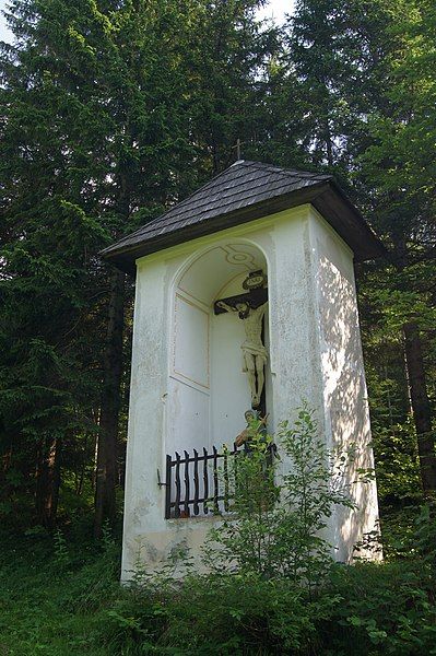 File:Hohe-Kreuz-Kapelle 1.JPG