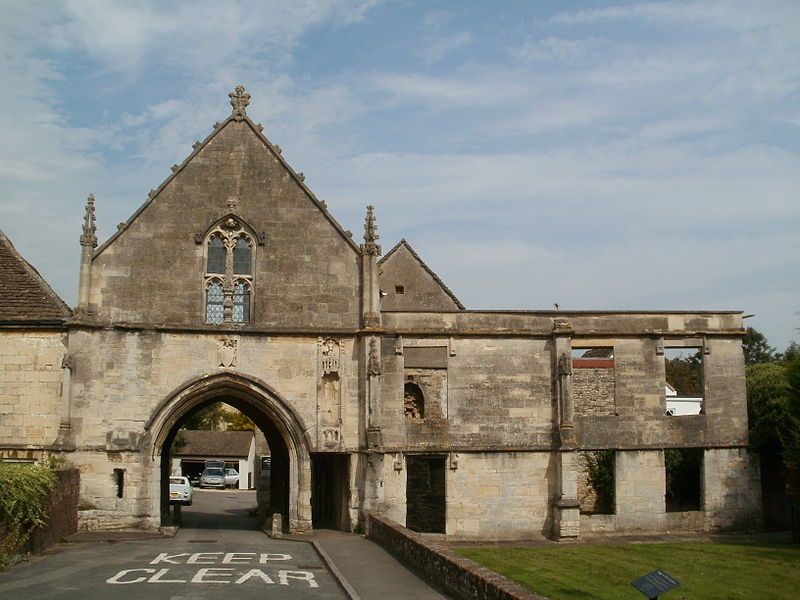 File:Kingswood Abbey Gatehouse.JPG