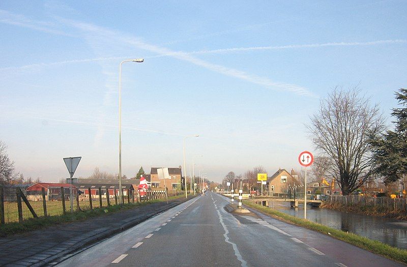 File:Kruisweg bij Moerkapelle.jpg