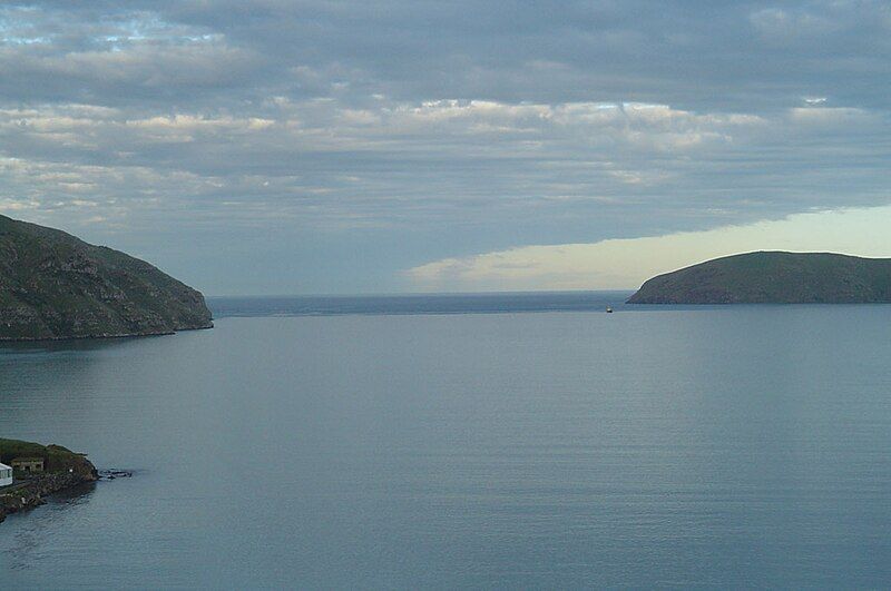 File:Lyttelton harbour heads.jpg