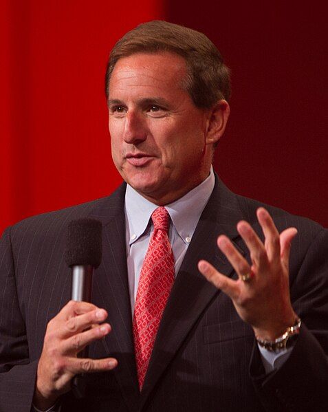 File:Mark Hurd (cropped2).jpg