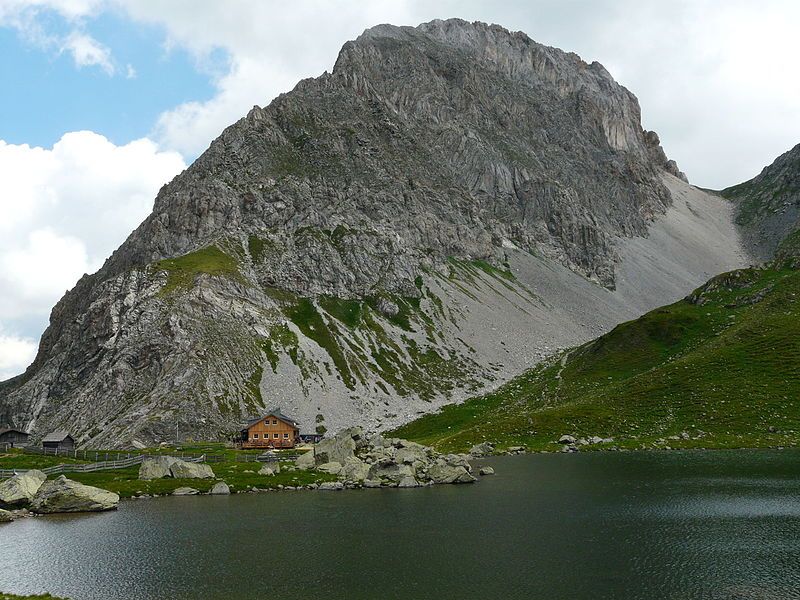 File:Obstansersee-Hütte Roßkopf.jpg