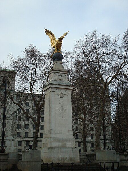 File:RAF Memorial.jpg