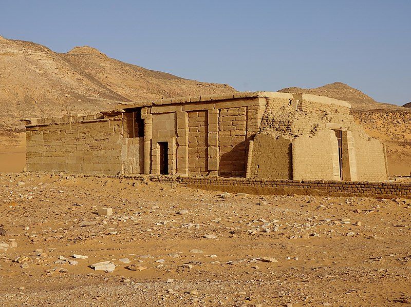 File:Tempel Amada 008.jpg