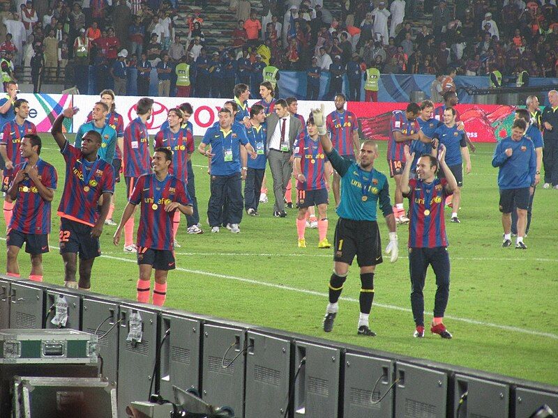 File:Barca players celebration.jpg