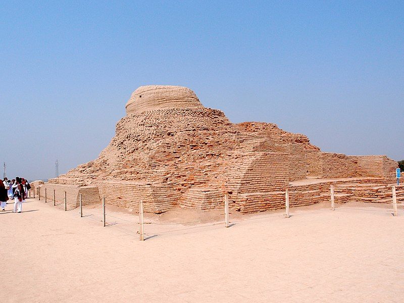 File:Buddhist stupa, Mohenjo-daro.JPG