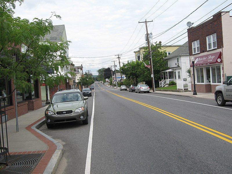 File:Downtown Ludlow MA.JPG