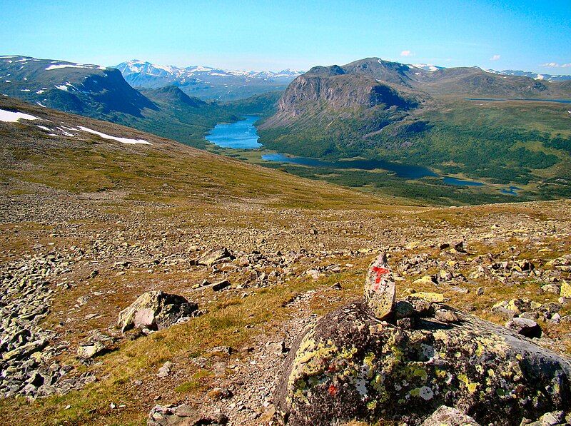 File:Jotunheimen Trail.jpg