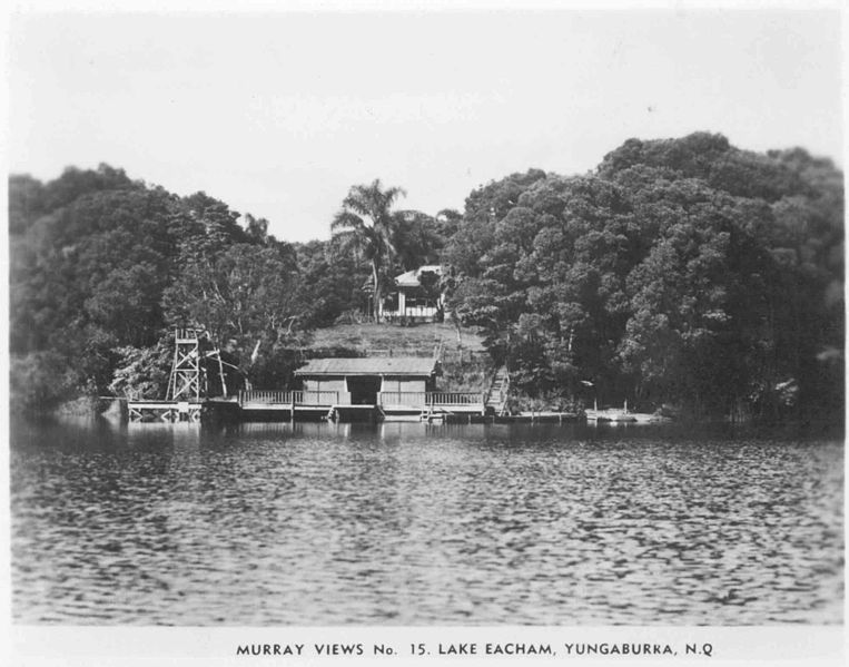 File:LakeEacham1.jpg