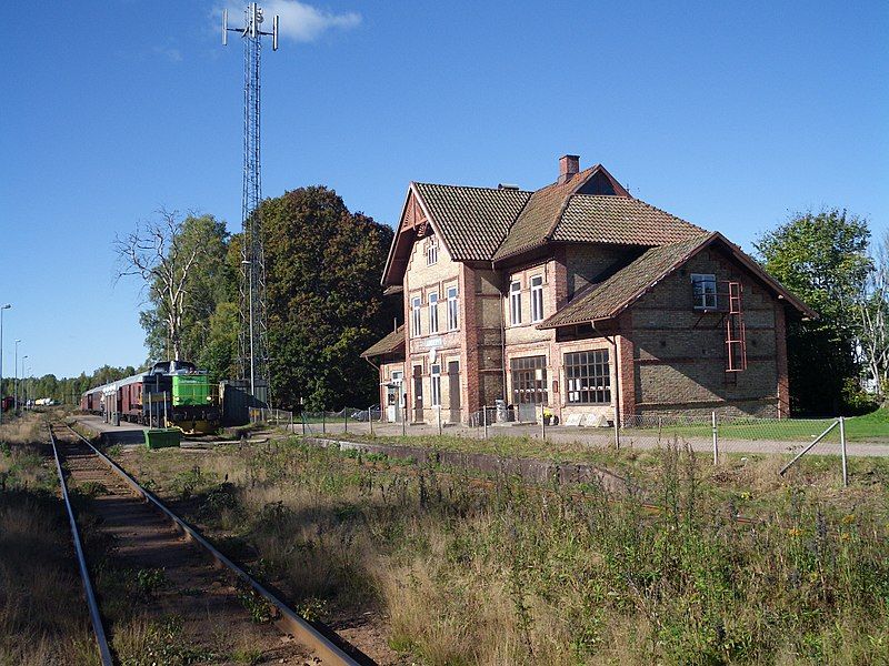 File:Landeryd station.JPG