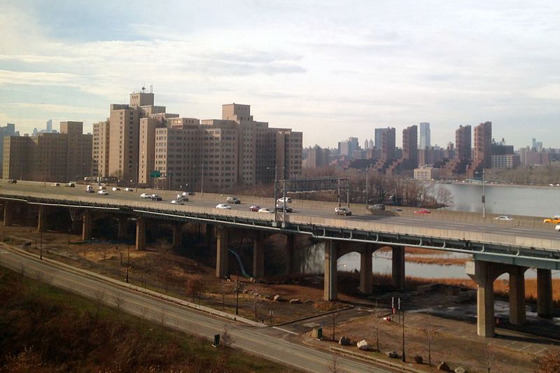 File:Manhattan Psychiatric Center.jpg