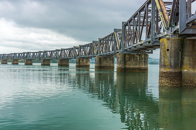 File:Matapihi railway bridge.jpg