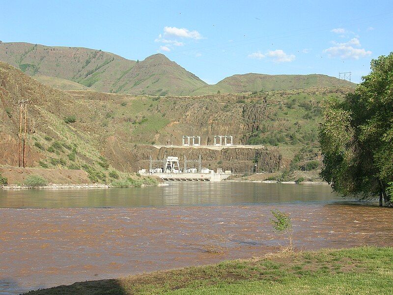 File:Oxbow dam.jpg