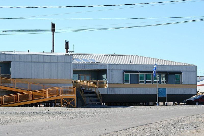 File:Puvirnituq hospital.JPG