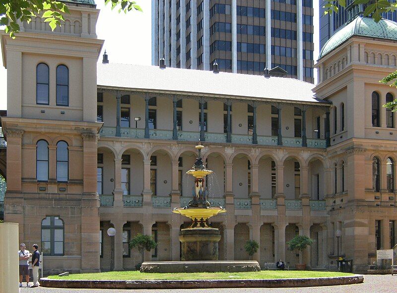 File:Sydney Hospital.jpg