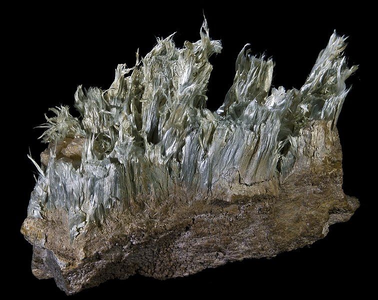 File:Trémolite-Barège.jpg