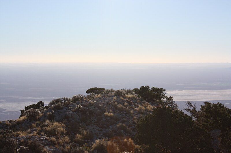 File:ViewWestFromTopOfGuadalupePeakTexas.JPG