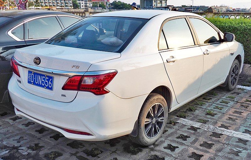 File:2017 BYD F3.jpg