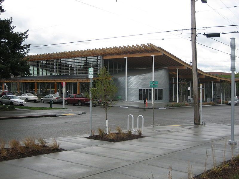 File:Ballard Library.JPG