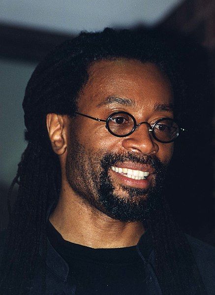 File:Bobby McFerrin 1994.jpg