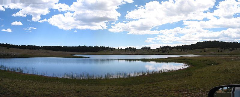 File:Boulder mtn lake.jpg