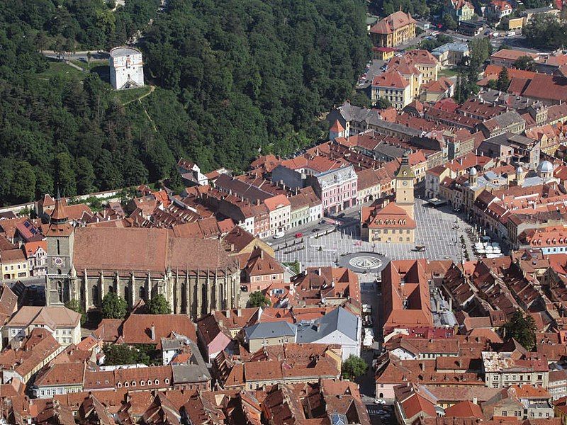 File:Brasov, Romania (26523347959).jpg