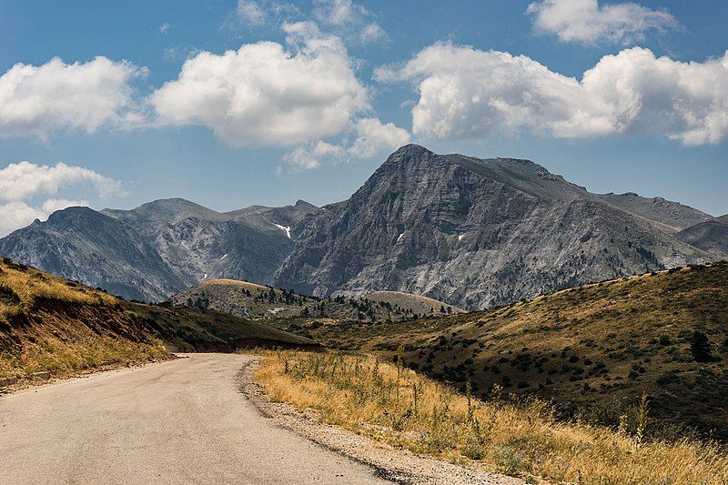 File:Chelmos Mountains.jpg