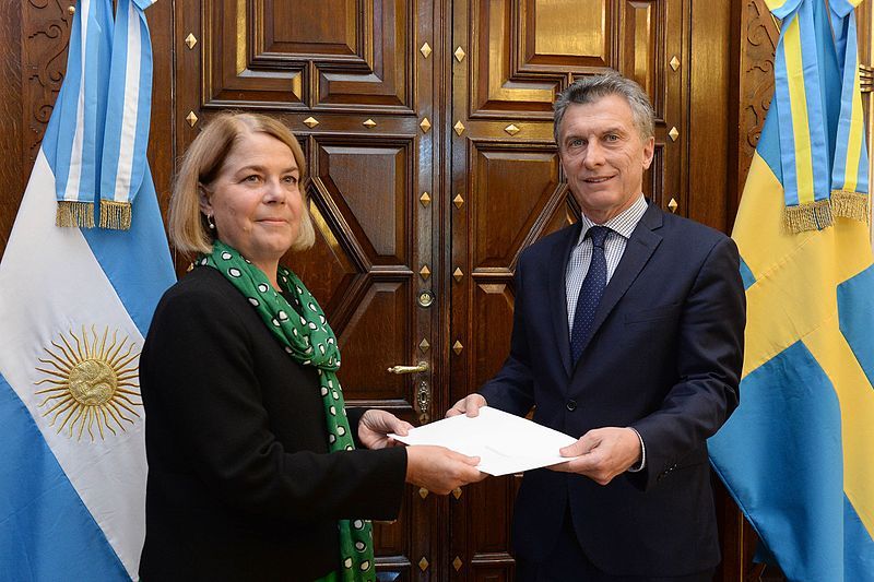 File:Macri-Elm.jpg