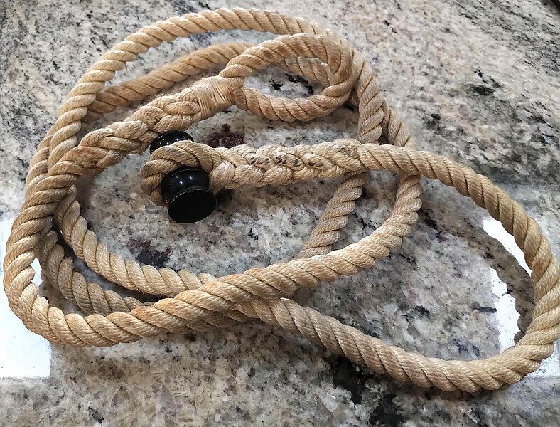 File:SADF toggle rope.jpg