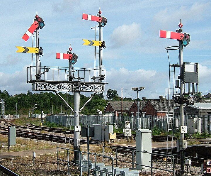 File:Wsh signals.jpg