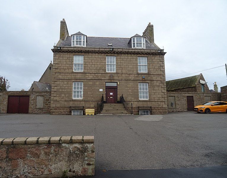 File:Bath House, Peterhead.jpg