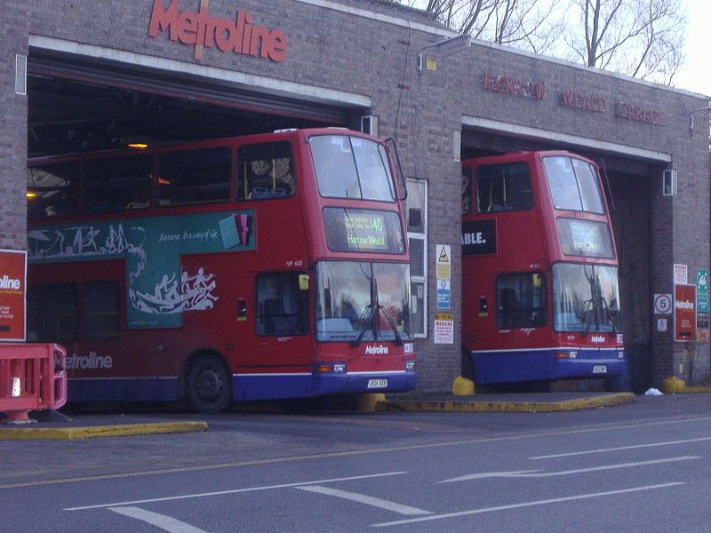 File:Harrow Weald garage.jpg