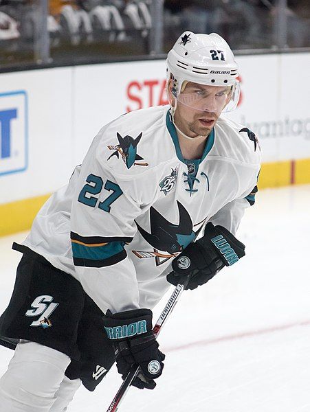 File:Joonas Donskoi Sharks.jpg