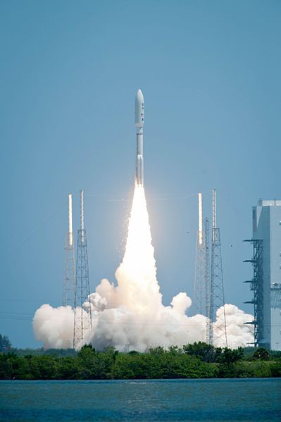 File:Juno Lifts Off.jpg