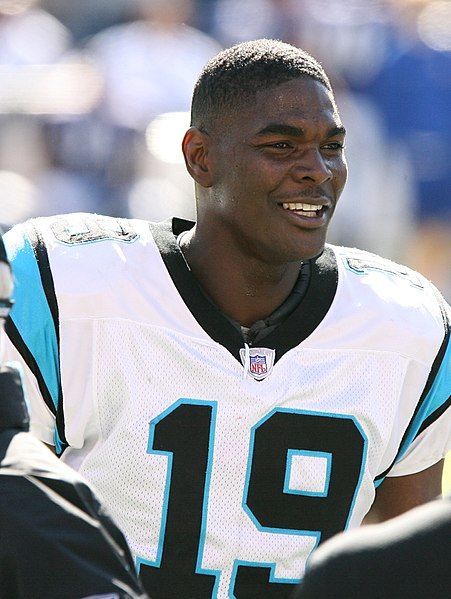 File:Keyshawn Johnson 2006-10-15.jpg