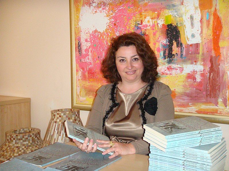 File:Prof. Arta Musaraj.jpg