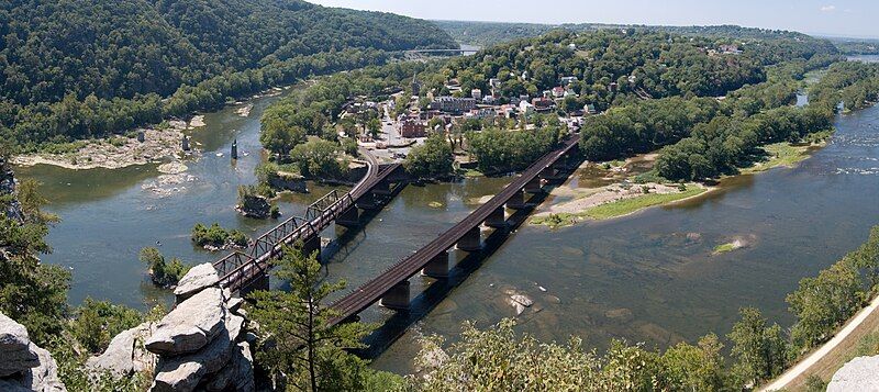 File:2010-09-02-Harpers-Ferry-From-Maryland-Heights-Panorama-Crop.jpg