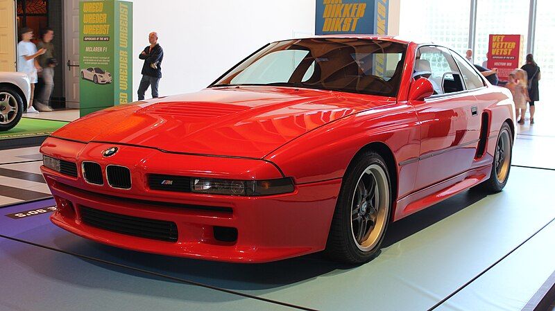 File:BMW M8.jpg