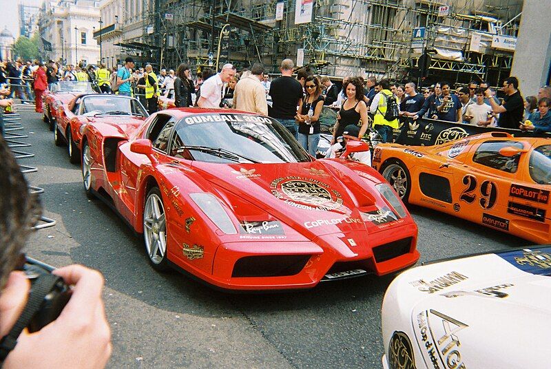 File:Ferrarienzo.jpg