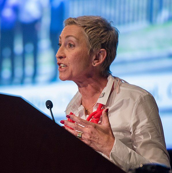 File:Fogarty-nih-50th-symposium-speaker-linda-gail-bekker (27774294837) (cropped).jpg