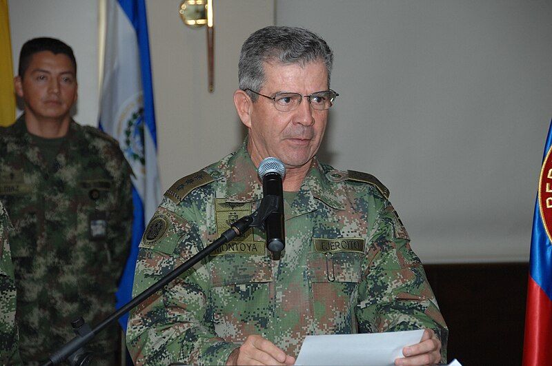 File:Gen Mario Montoya.JPG