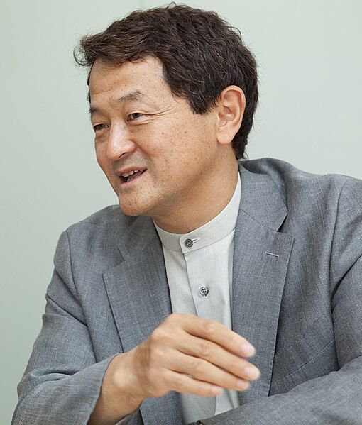 File:Jun Mitsui 2010.jpg