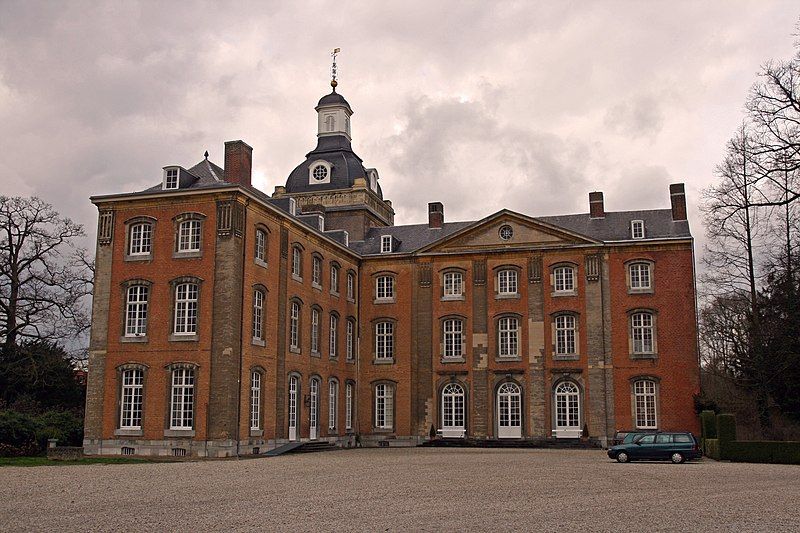 File:Kasteel Amstenrade.jpg