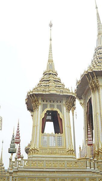 File:Monk's Chanting Pavilion.jpg