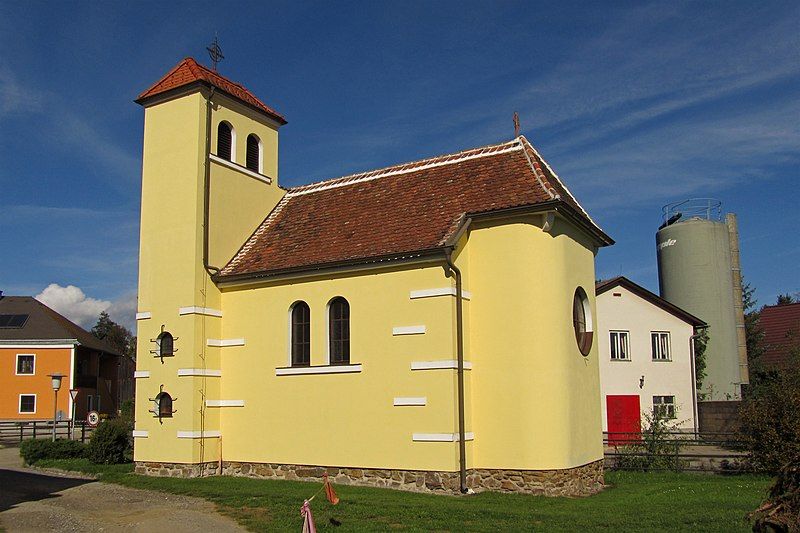 File:Ortskapelle Fistritz.jpg