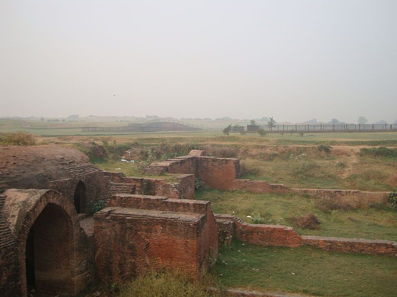 File:Palace ruins 2.JPG