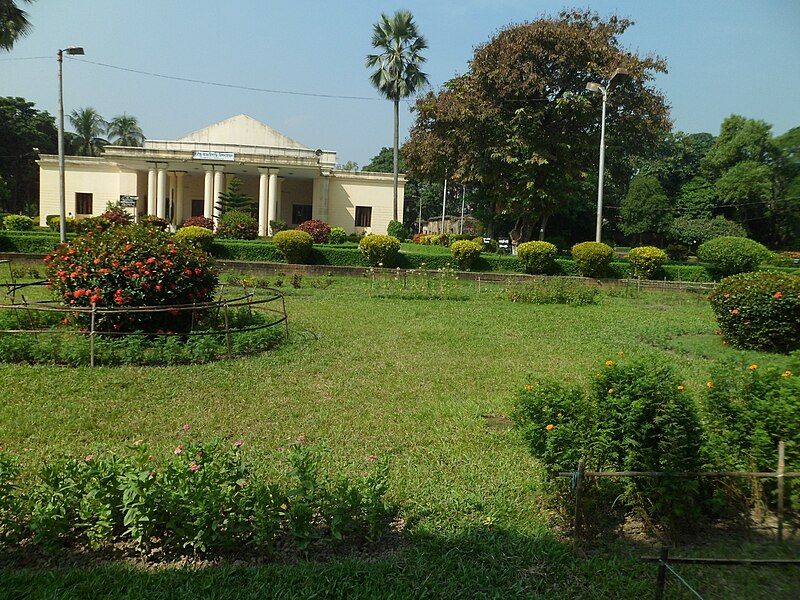 File:Rabindra Kachharibari, Bangladesh.jpg