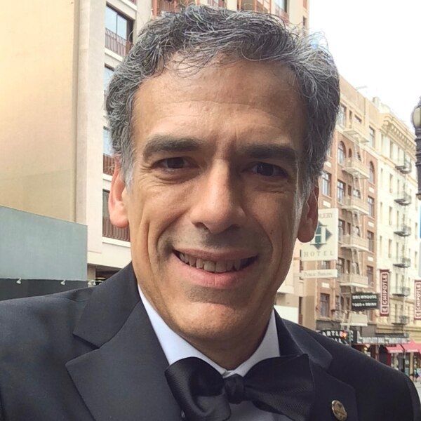 File:RigobertoHernandez2017.jpg