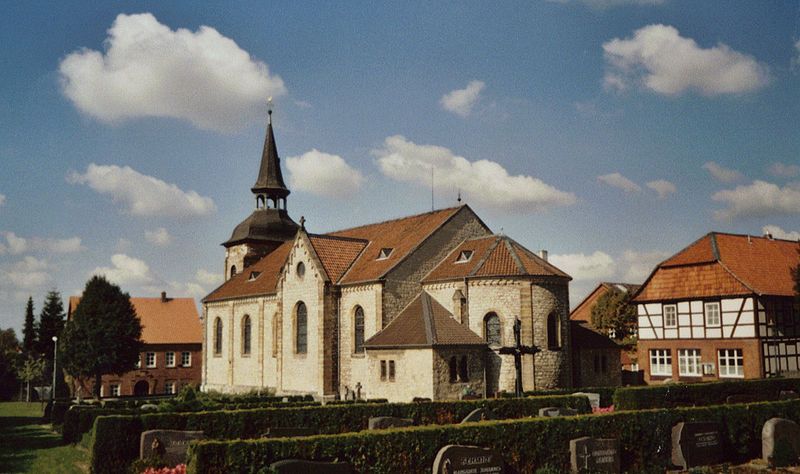 File:SorsumKirche.jpg